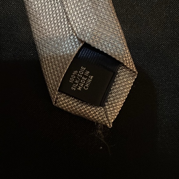 Michael Kors Silk Tie - Picture 2 of 4